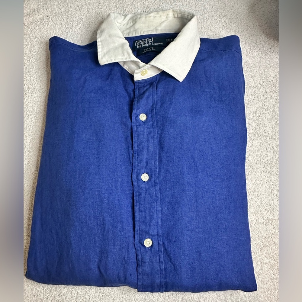 Polo Ralph Lauren Men's button down linen custom fit shirt.